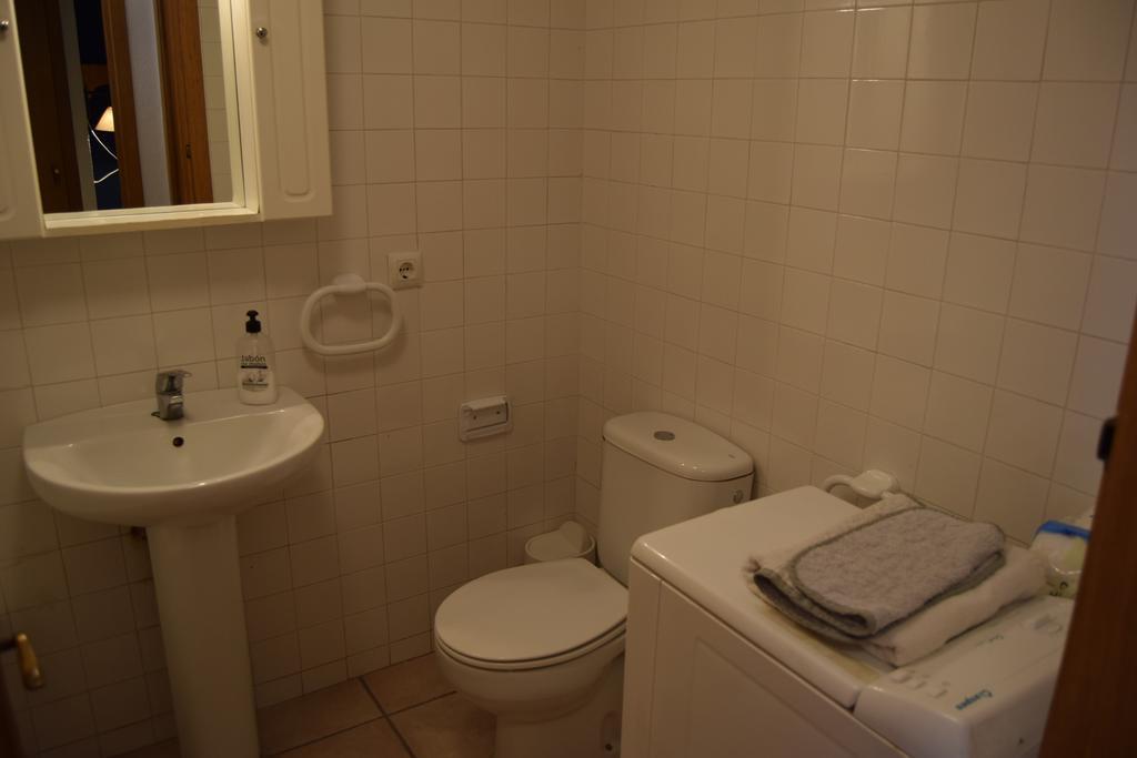 Apartaments Bizanti ซานต์ มาร์ติ เดมปูริเยส ภายนอก รูปภาพ